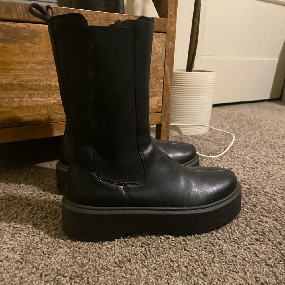 Black boots